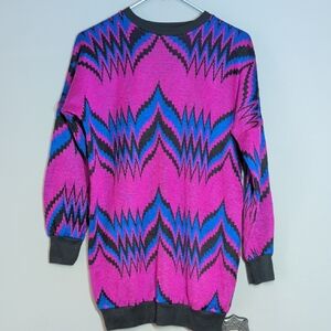 Vintage Pink and Blue Zigzag Sweater Medium